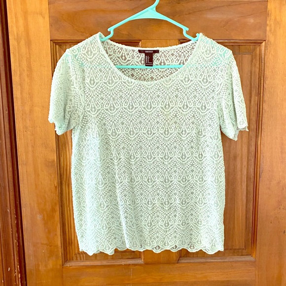 Lace top - Picture 1 of 2